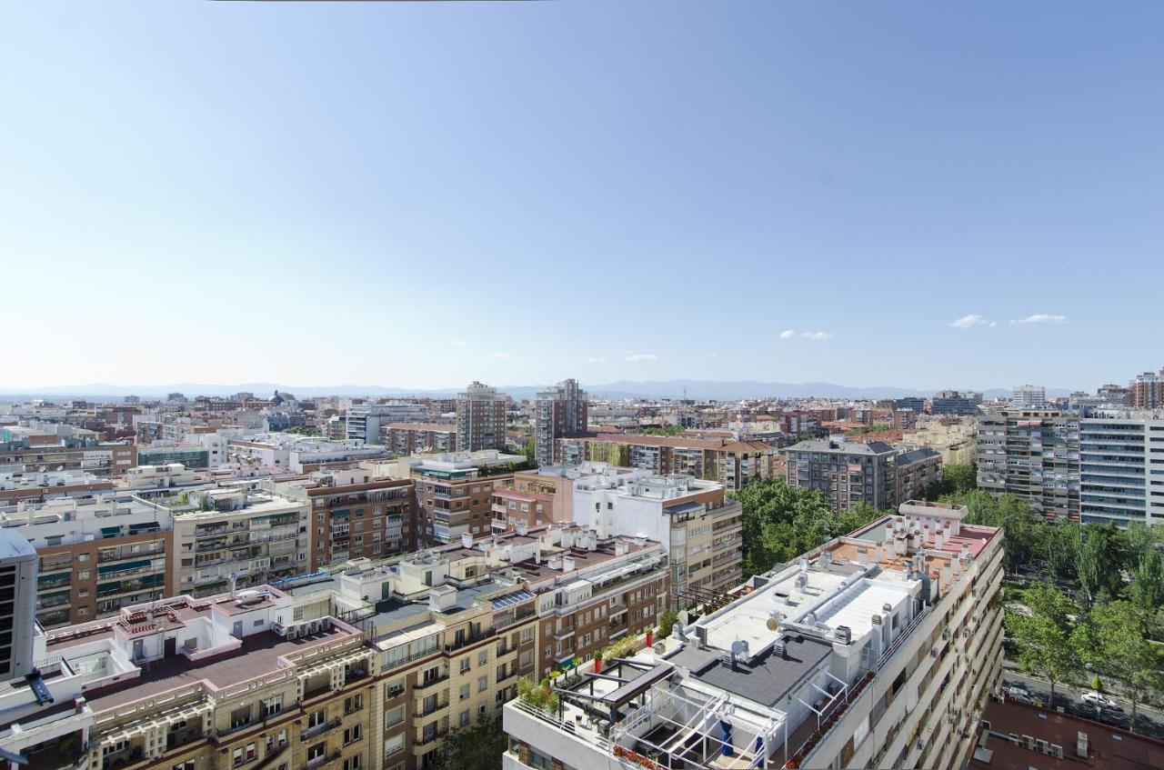 Mit House Nuevos Ministerios II En Madrid Exterior photo